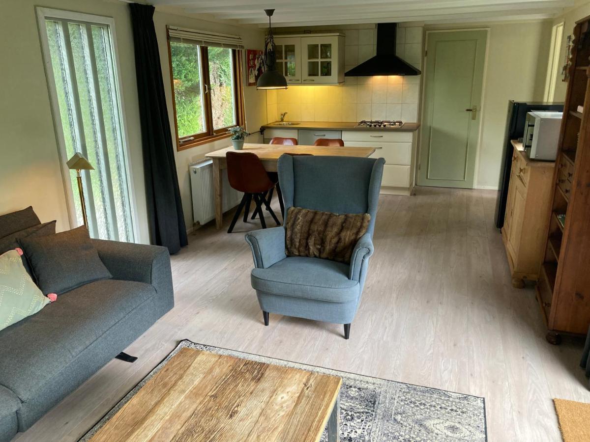 Chalet Wild Forest, Knus Chalet Op De Veluwe Met Gratis Parkeren Putten Exterior photo